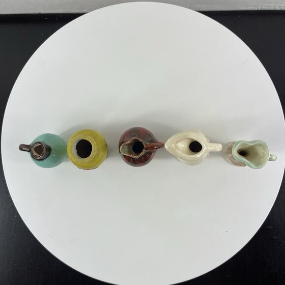 Miniature Ceramic Vases And Pitcher Lot Pottery Mix - Picture 5 of 7